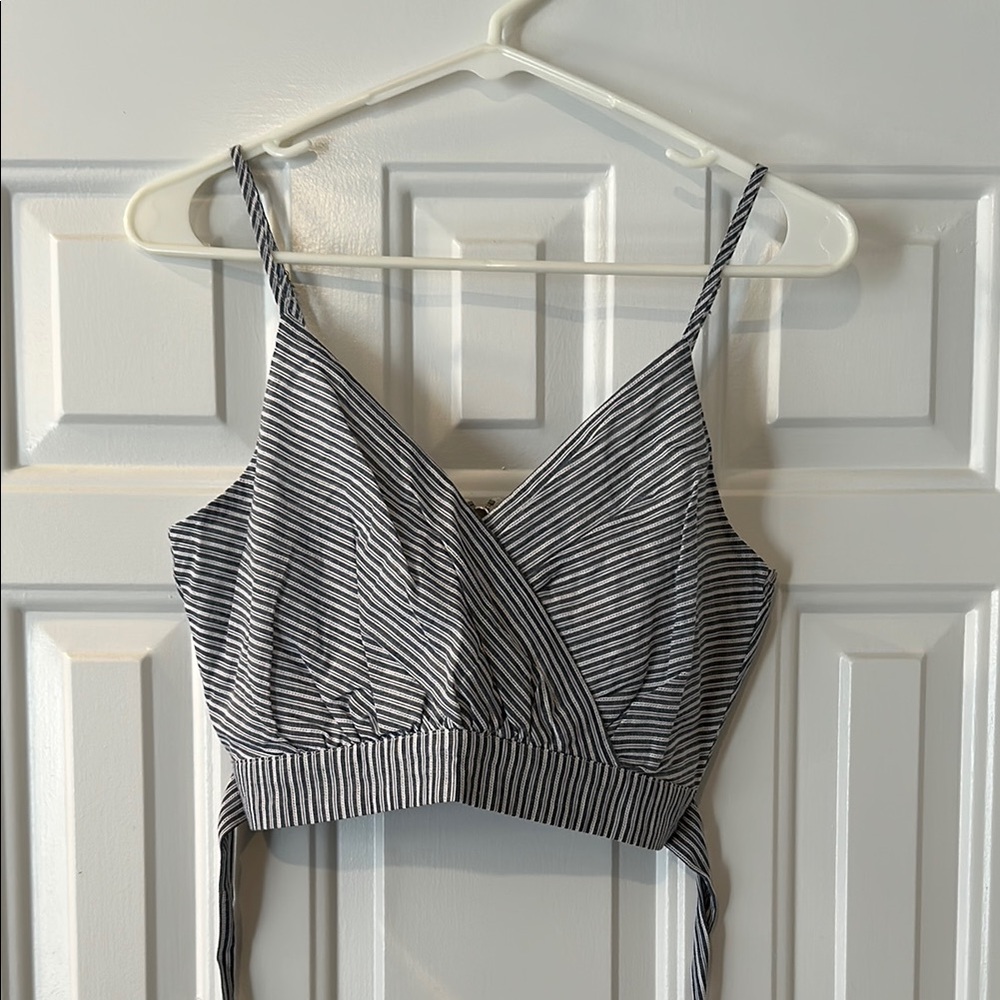 Charlotte Russe Blue and White Fitted Crop Top